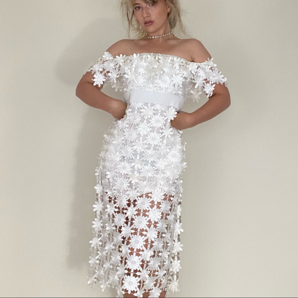 Stunning off the shoulders self portrait gown